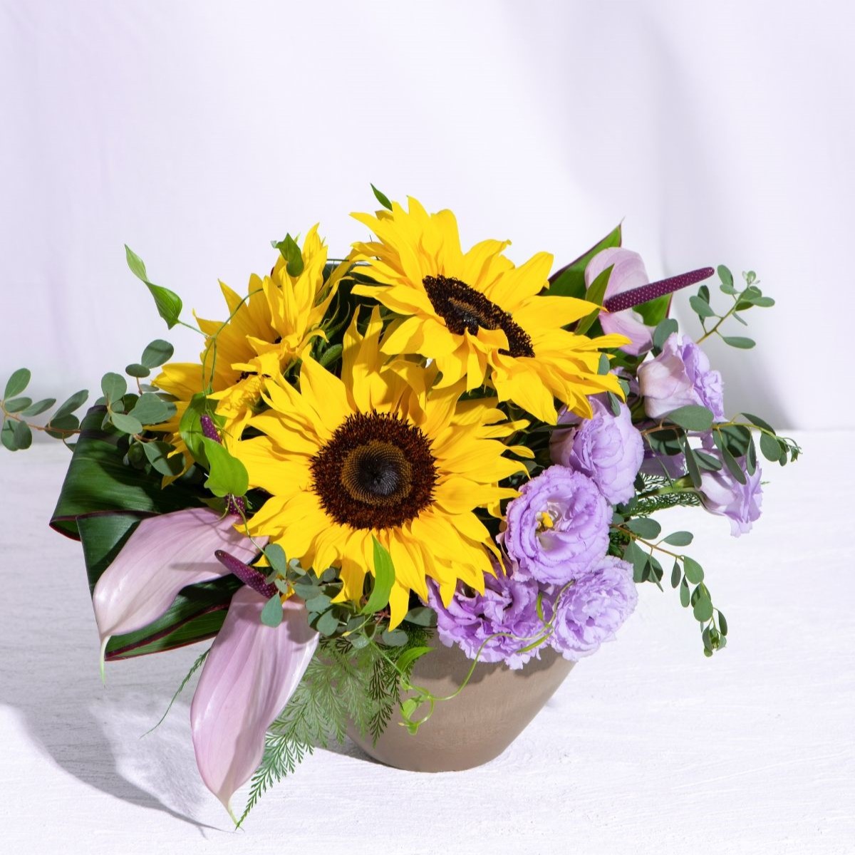 ７月の誕生花と花言葉を紹介！大切な人の誕生日に花言葉を添えてフラワーギフトを贈ろう！
