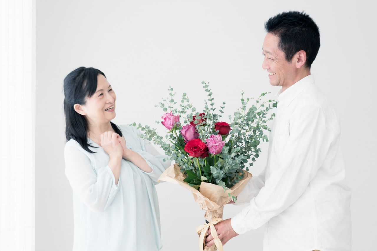 金婚式に贈る結婚記念日プレゼントにおすすめの花